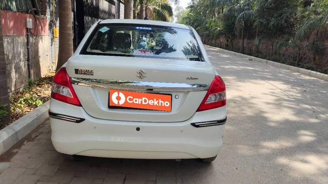 https://images10.gaadi.com/usedcar_image/3589609/original/processed_55e6b5d4-0be3-4bcb-8333-a7c0fadcdb46.jpg?imwidth=6402