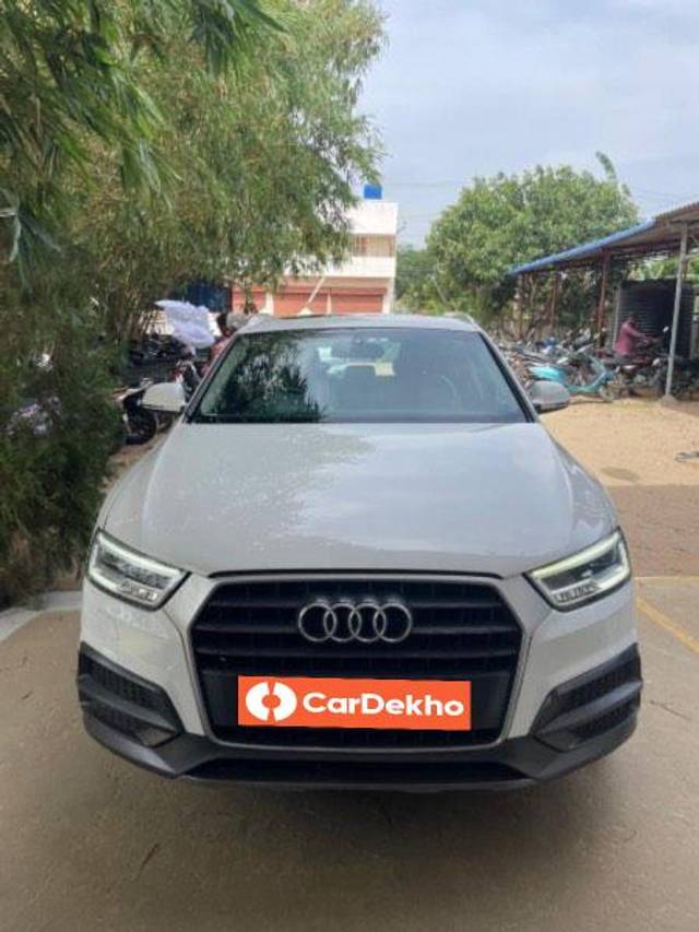 https://images10.gaadi.com/usedcar_image/3589779/original/processed_744899ed-8ec2-47c6-8061-a8dd9895b9ba.jpeg?imwidth=6400