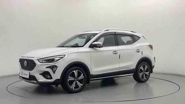 https://images10.gaadi.com/usedcar_image/3589929/original/W7hLIyiJQv28Epe3bXg_xA__file.JPG?imwidth=6400