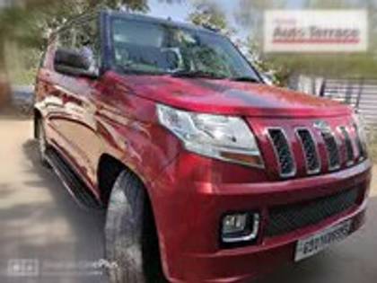 Mahindra TUV 300 T8 Mahindra TUV 300 T8