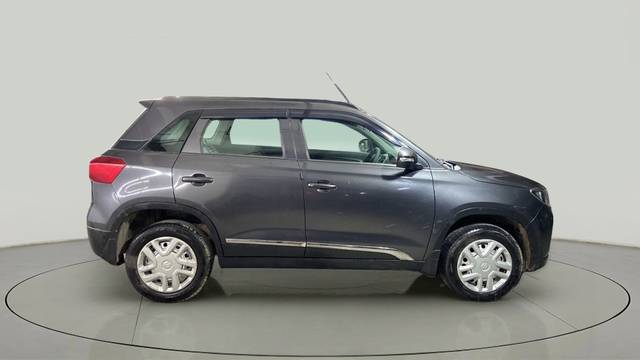 https://images10.gaadi.com/usedcar_image/3590177/original/slot__100AF1-1.JPG?imwidth=6400