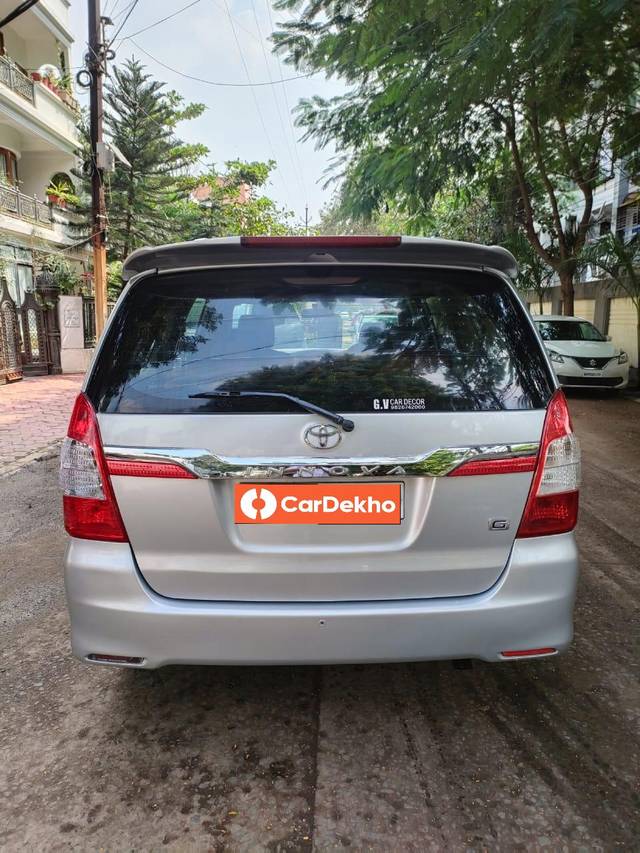 https://images10.gaadi.com/usedcar_image/3590206/original/processed_img2877213__used_car_2877213_1695639970.jpg?imwidth=6401