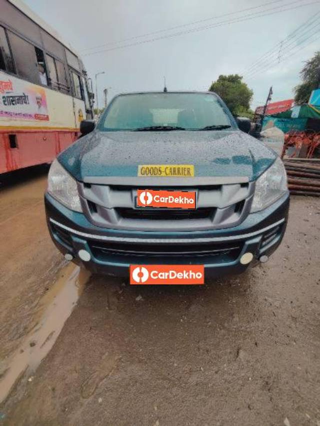 https://images10.gaadi.com/usedcar_image/3590269/original/processed_ffde624a-3fc0-4c83-8699-5c59c0702a4e.jpg?imwidth=6400