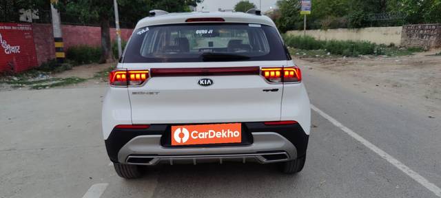 https://images10.gaadi.com/usedcar_image/3590271/original/processed_img2877249__used_car_2877249_1695641954.jpg?imwidth=6401