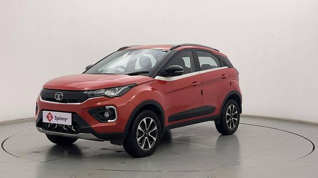 https://images10.gaadi.com/usedcar_image/3590316/original/QzZJ9hEMTKKRvzVNoQIfuQ__file.JPG?imwidth=6400