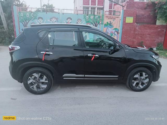 https://images10.gaadi.com/usedcar_image/3590361/original/processed_img2877336__used_car_2877336_1695642498.jpg?imwidth=6401