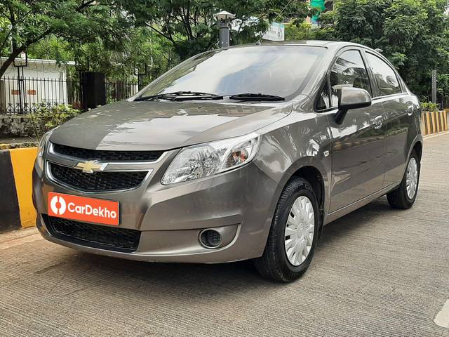 https://images10.gaadi.com/usedcar_image/3590527/original/processed_img2877422__used_car_2877422_1695815284.jpg?imwidth=6400