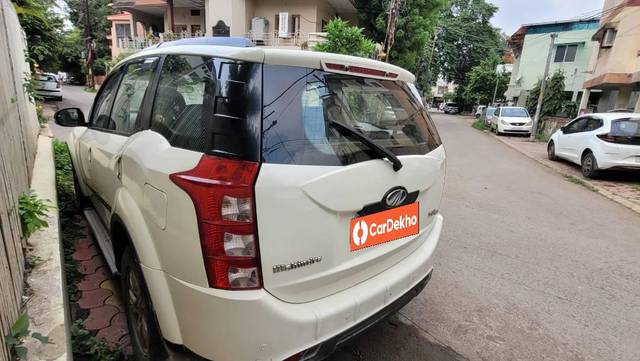 https://images10.gaadi.com/usedcar_image/3590626/original/processed_12f92d37-1c91-46bb-9a71-f626463e99f2.jpg?imwidth=6402