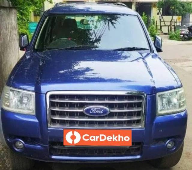 https://images10.gaadi.com/usedcar_image/3590656/original/processed_14a8e782-d26f-409d-9801-7b9b4e53e58d.jpg?imwidth=6400