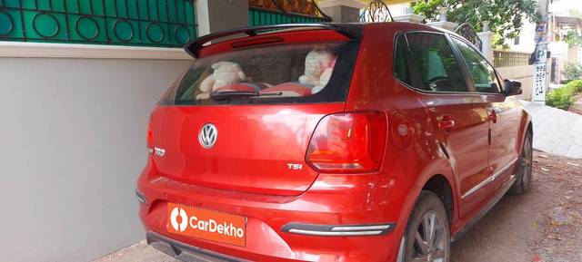 https://images10.gaadi.com/usedcar_image/3590731/original/processed_cd252fdb-6bbe-4a14-8f24-b209141f861f.jpg?imwidth=6402