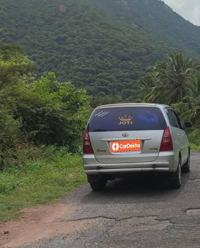 https://images10.gaadi.com/usedcar_image/3590792/original/processed_3bd87ec7-36e1-4965-a2e1-da77b9b41d51.jpg?imwidth=6401