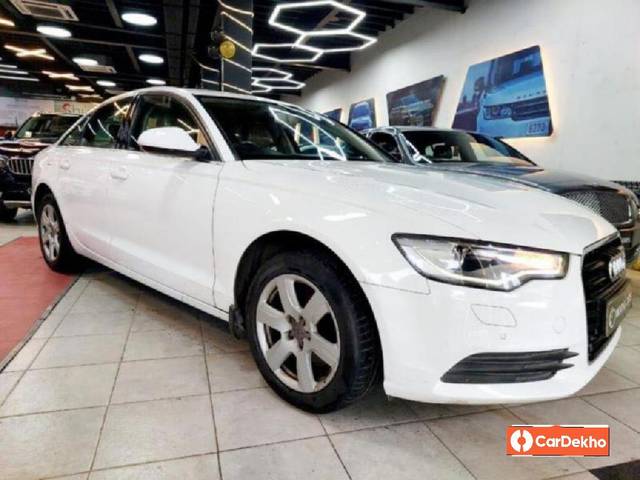 https://images10.gaadi.com/usedcar_image/3590797/original/processed_img2877473__used_car_2877473_1695659778.jpg?imwidth=6400