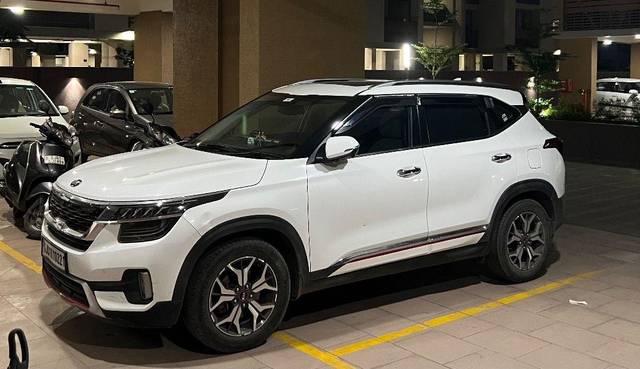 https://images10.gaadi.com/usedcar_image/3590960/original/processed_1b76224f-7e41-4ad9-9ff3-8c17d88021a7.jpeg?imwidth=6400