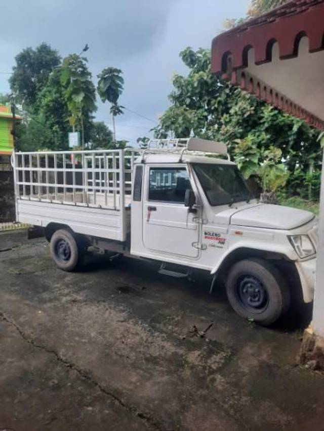 https://images10.gaadi.com/usedcar_image/3590997/original/processed_1b81c3a6-60a5-482a-8456-336e05e5fab3.jpg?imwidth=6400