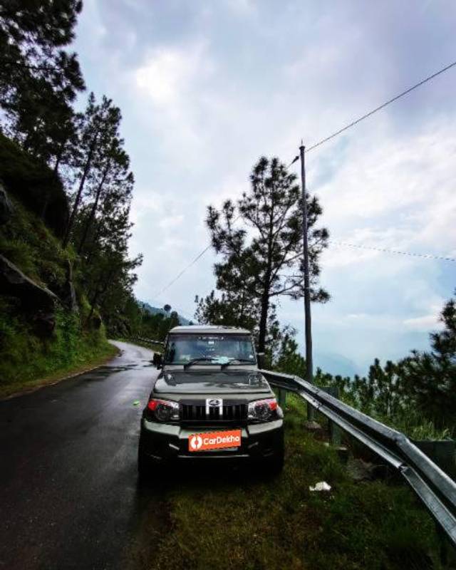 https://images10.gaadi.com/usedcar_image/3591203/original/processed_cf374d95-c638-43e9-a9e3-b97d3eb7cb8f.jpg?imwidth=6402