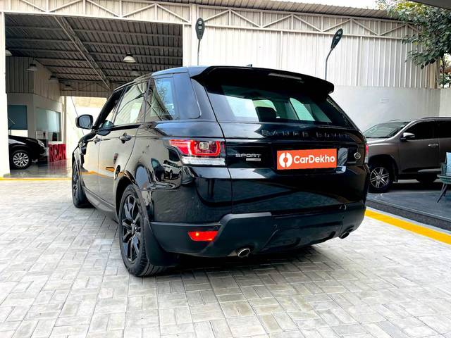 https://images10.gaadi.com/usedcar_image/3592067/original/processed_usedcar_1_22__10151695725319_1695725364.jpeg?imwidth=6402