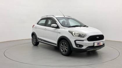 Ford Freestyle Titanium Plus Petrol BSIV Ford Freestyle Titanium Plus Petrol BSIV