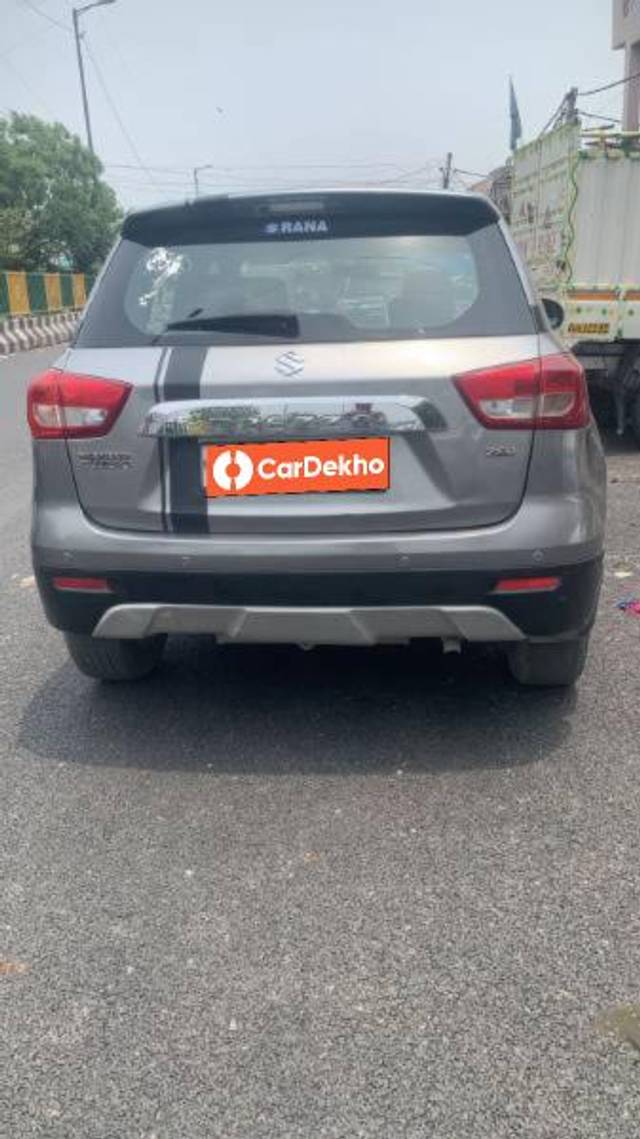 https://images10.gaadi.com/usedcar_image/3592436/original/processed_11b28abb-4bd8-40ab-a2be-6eeabfc74c6d.jpg?imwidth=6401