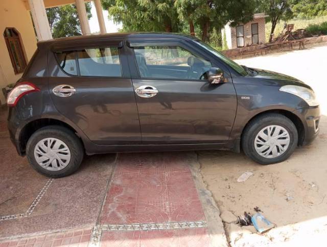 https://images10.gaadi.com/usedcar_image/3592511/original/processed_8b9e3653-dc8c-4daa-ac5d-e1bfc2f90ca3.jpg?imwidth=6401