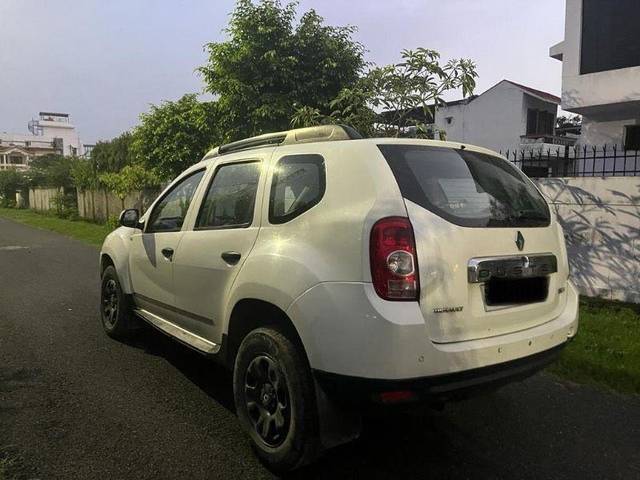 https://images10.gaadi.com/usedcar_image/3592689/original/processed_4bbe4e50-2230-4f29-a26e-01537d3a41e5.jpeg?imwidth=6402