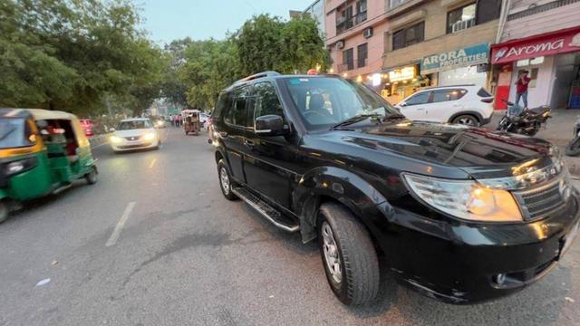 https://images10.gaadi.com/usedcar_image/3592710/original/processed_114b19a4-1bf7-4225-9f9f-d4b8dc8f2889.jpeg?imwidth=6400