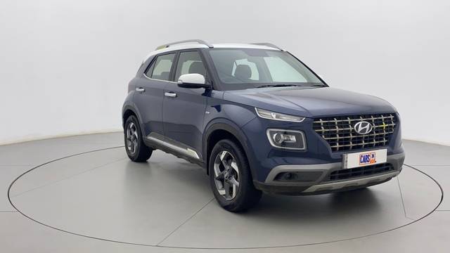 https://images10.gaadi.com/usedcar_image/3592800/original/fa016b3a-6db7-4851-9c15-3352d5d75a1b__43.jpg?imwidth=6400