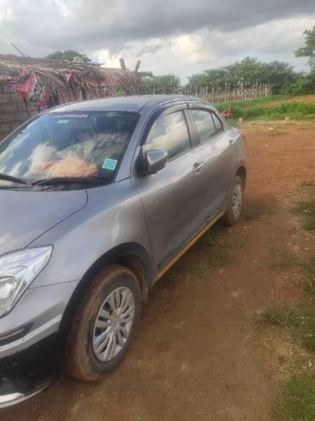 https://images10.gaadi.com/usedcar_image/3592837/original/processed_751aa48f-75ef-4f8f-9d52-813fff5d64d2.jpg?imwidth=6402