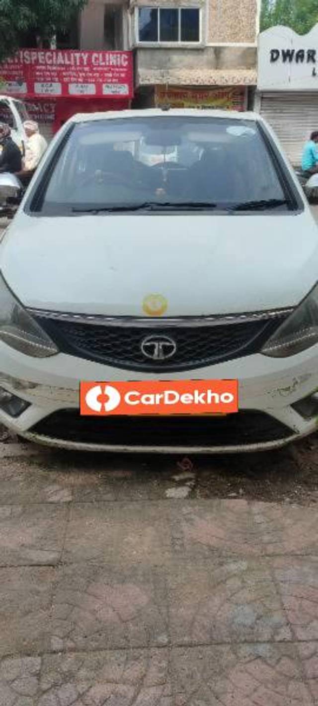 https://images10.gaadi.com/usedcar_image/3592941/original/processed_c0124ccc-c4e2-4692-9b03-c50b73075aa5.jpg?imwidth=6402