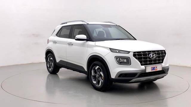 https://images10.gaadi.com/usedcar_image/3592965/original/usedcar_44_769981695791085_1695791092.jpg?imwidth=6400