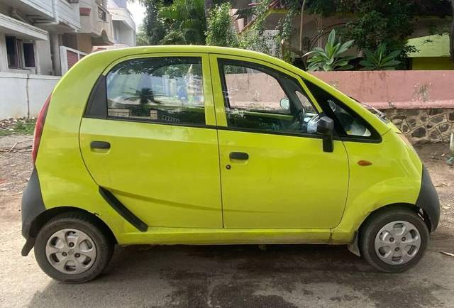 https://images10.gaadi.com/usedcar_image/3593004/original/processed_0bb64cbe-3ded-49c0-92c8-9a65c3c96979.jpg?imwidth=6401