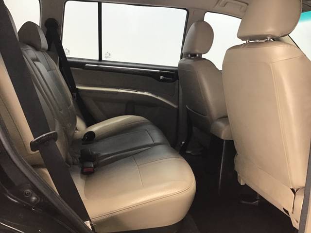 https://images10.gaadi.com/usedcar_image/3593061/original/usedcar_p10_276591695792592_1695792607.jpg?imwidth=6401