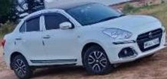 https://images10.gaadi.com/usedcar_image/3593215/original/processed_375b0cbc-1efa-4e7a-8cf0-99319cb87742.jpg?imwidth=6400