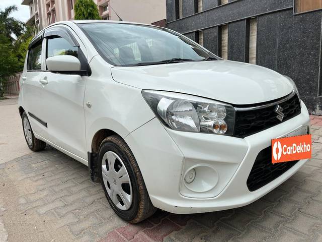 https://images10.gaadi.com/usedcar_image/3593218/original/processed_img2878604__used_car_2878604_1695796523.jpg?imwidth=6400