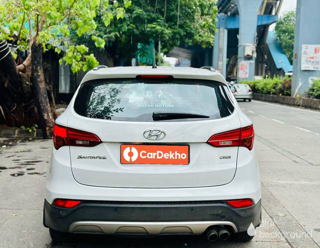 https://images10.gaadi.com/usedcar_image/3593327/original/processed_img2878659__used_car_2878659_1695799726.jpg?imwidth=6402