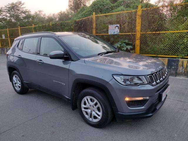 https://images10.gaadi.com/usedcar_image/3593397/original/processed_img2878712__usedcar_img_20231010_wa0005_2878712_1696946750.jpg?imwidth=6400