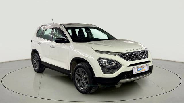 https://images10.gaadi.com/usedcar_image/3593402/original/usedcar_10043453753_54909c3467664cdb8b1d18df0ac2c5d4_exterior_6_770051695800910_1695800918.jpg?imwidth=6400