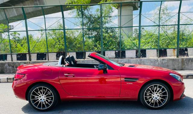 https://images10.gaadi.com/usedcar_image/3593442/original/processed_img2878742__used_car_2878742_1695808163.jpg?imwidth=6401