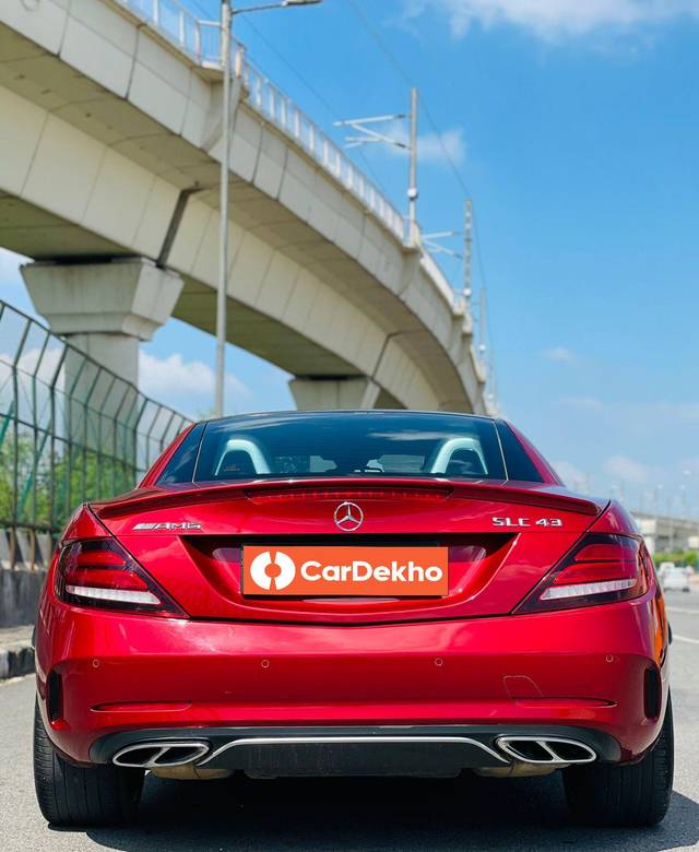 https://images10.gaadi.com/usedcar_image/3593442/original/processed_img2878742__used_car_2878742_1695808170.jpg?imwidth=6402