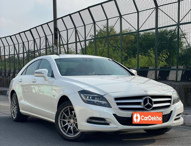 https://images10.gaadi.com/usedcar_image/3593452/original/processed_img2878749__used_car_2878749_1695807670.jpg?imwidth=6400