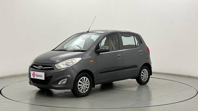 https://images10.gaadi.com/usedcar_image/3593769/original/1FAs74QfRHiToWmRQ4IIpw__file.JPG?imwidth=6400