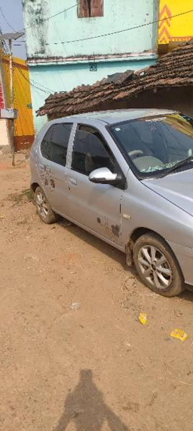 https://images10.gaadi.com/usedcar_image/3593813/original/processed_0bf67a03-a1c9-4d12-a865-b4fede04b99b.jpg?imwidth=6402
