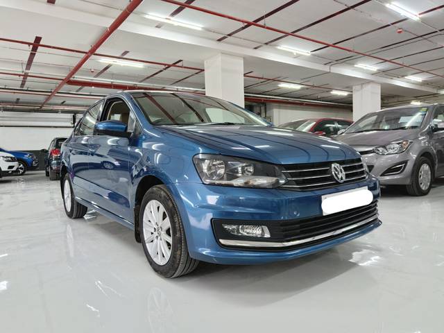 https://images10.gaadi.com/usedcar_image/3594011/original/img2879116__used_car_2879116_1695816619.jpg?imwidth=6400
