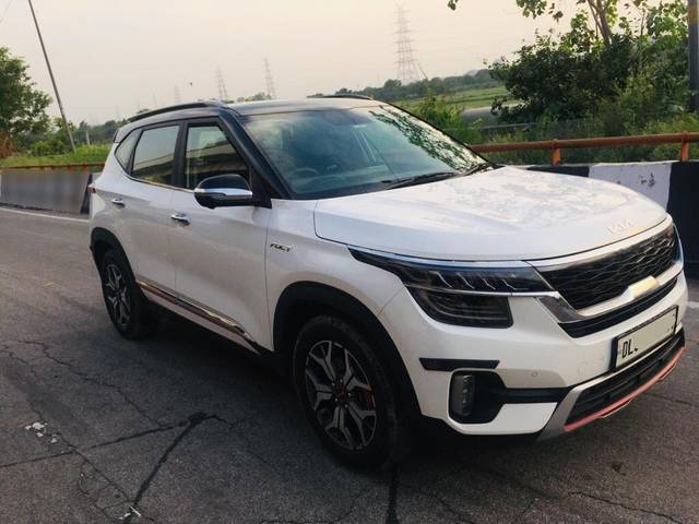 https://images10.gaadi.com/usedcar_image/3594171/original/processed_img2879234__used_car_2879234_1695820798.jpg?imwidth=6400