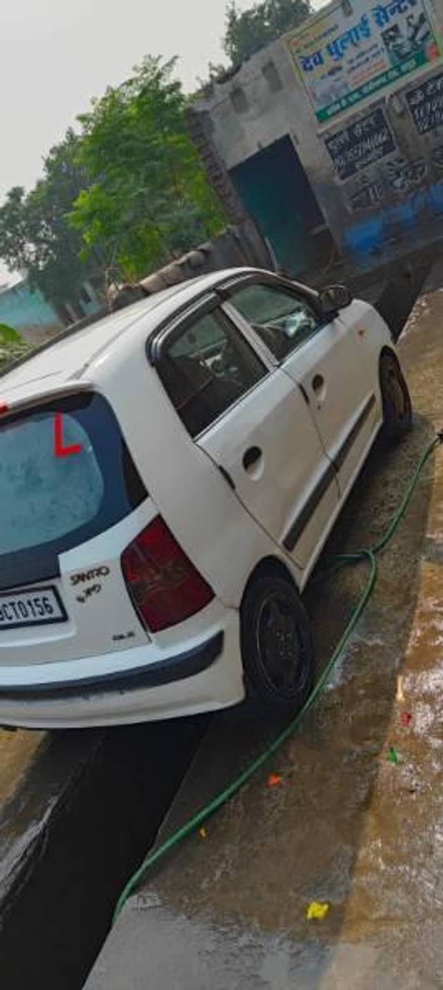 https://images10.gaadi.com/usedcar_image/3594298/original/processed_813a5dee-c802-4b10-972d-30fb2213d0b4.jpg?imwidth=6402