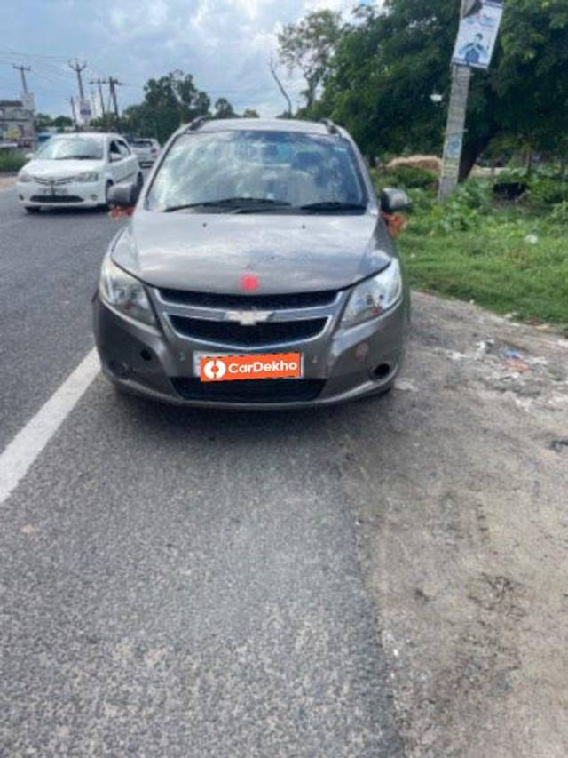 https://images10.gaadi.com/usedcar_image/3594329/original/processed_12ffef7c-8481-4bce-90f9-59c583e18fa8.jpeg?imwidth=6400