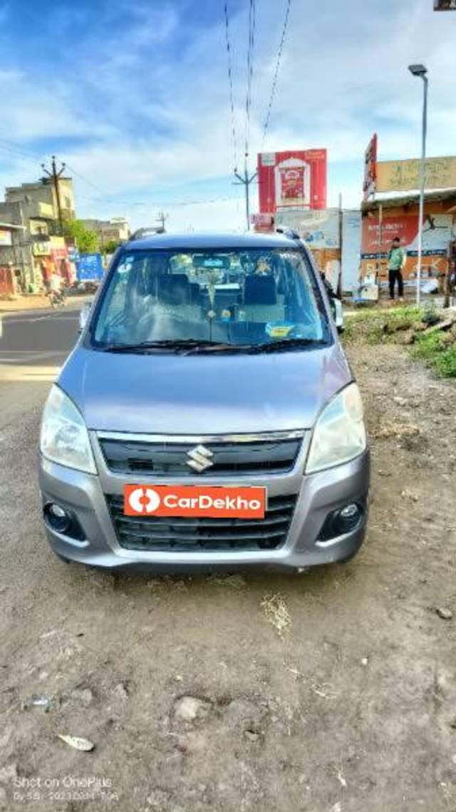 https://images10.gaadi.com/usedcar_image/3594501/original/processed_3c825ff7-7e5e-4f8f-99ce-49c85d0efeb8.jpg?imwidth=6400