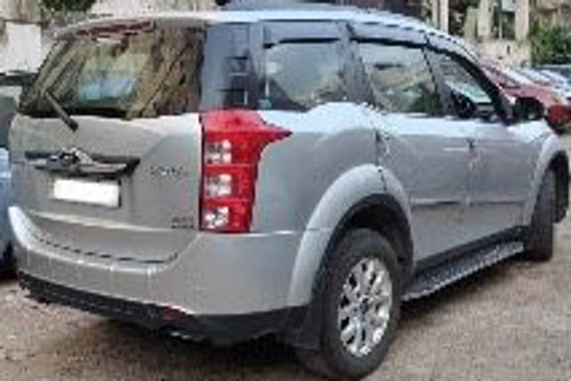 https://images10.gaadi.com/usedcar_image/3594596/original/processed_acc9f5a7-68fe-47af-aac4-2973e52497c6.png?imwidth=6401