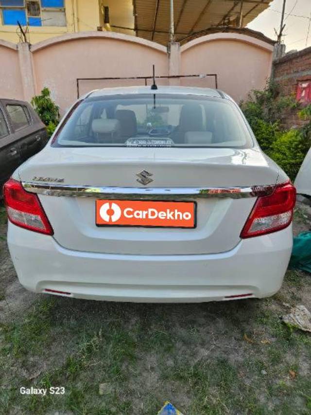https://images10.gaadi.com/usedcar_image/3594641/original/processed_49cffcdb-749f-4003-a552-20905acb1c67.jpg?imwidth=6401