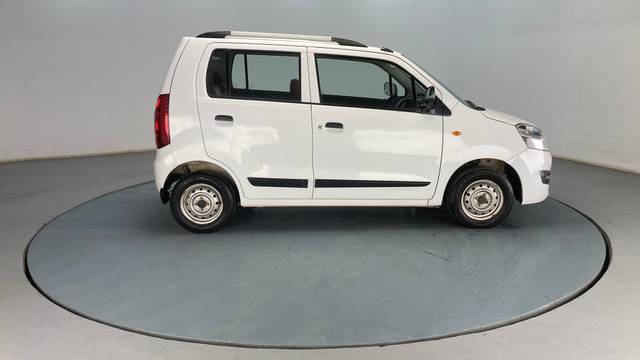 https://images10.gaadi.com/usedcar_image/3594752/original/usedcar_wagonr3_276591695876833_1695876844.jpg?imwidth=6401
