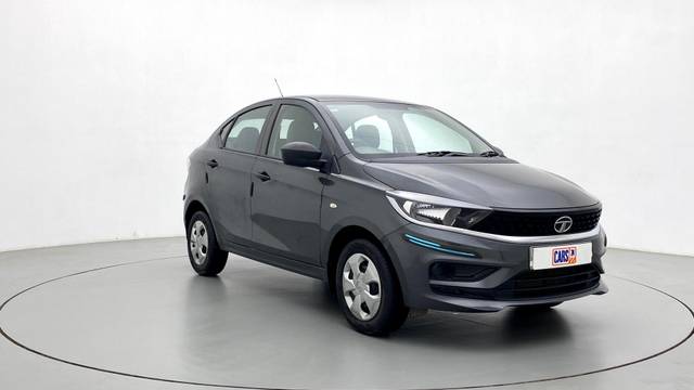 https://images10.gaadi.com/usedcar_image/3594877/original/usedcar_43_769941695880493_1695880539.jpg?imwidth=6400